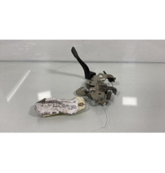 Fermeture de capot PEUGEOT 5008 1