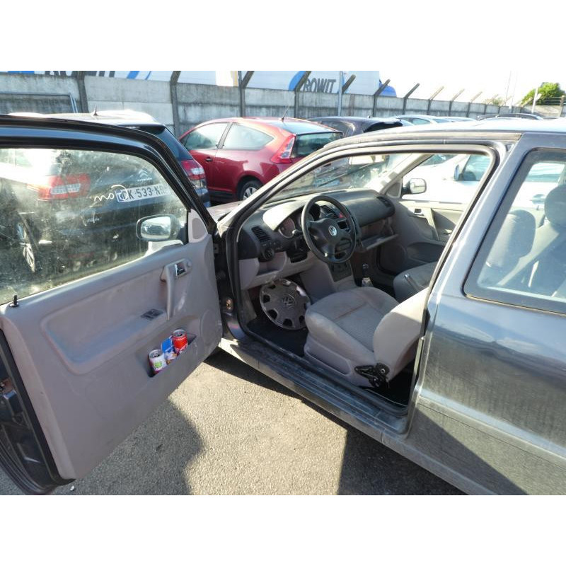 Ceinture arriere gauche VOLKSWAGEN POLO 3 Photo n°10