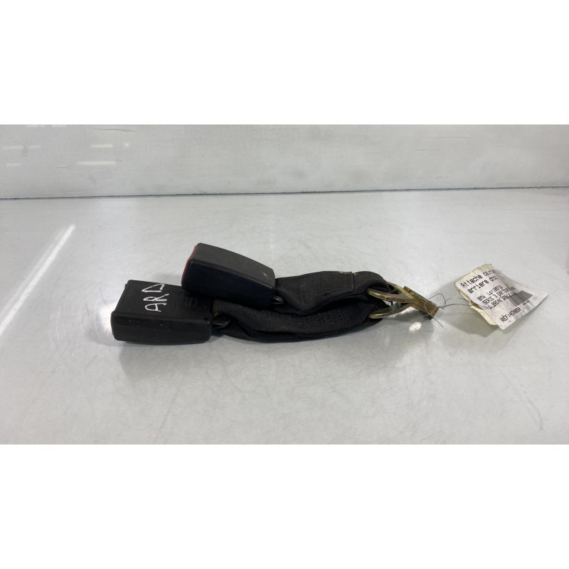 Attache ceinture arriere droit BMW SERIE 3 E46 Photo n°2
