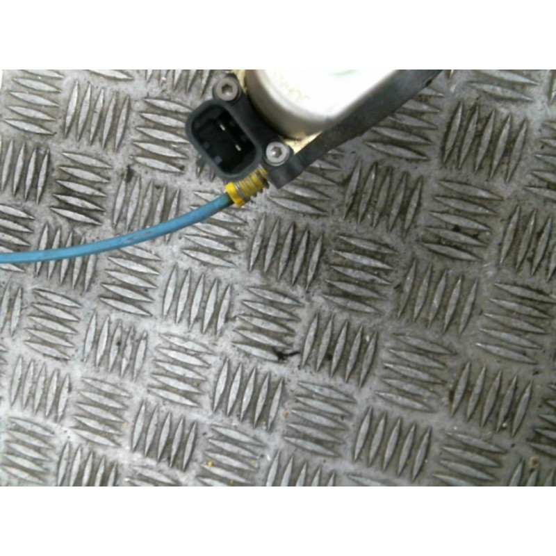 Leve vitre electrique avant droit FIAT STILO Photo n°2