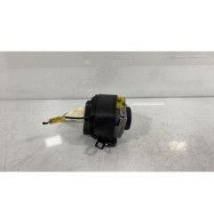 Pretensionneur de ceinture avant gauche VOLKSWAGEN NEW BEETLE 1