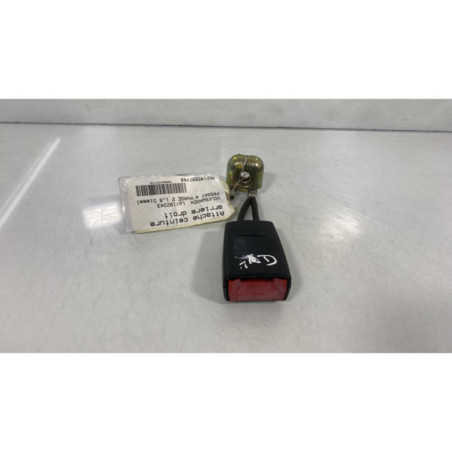Attache ceinture arriere droit VOLKSWAGEN PASSAT 4 Photo n°1