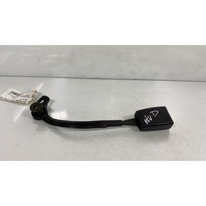 Attache ceinture avant droit VOLKSWAGEN PASSAT 4 Photo n°3