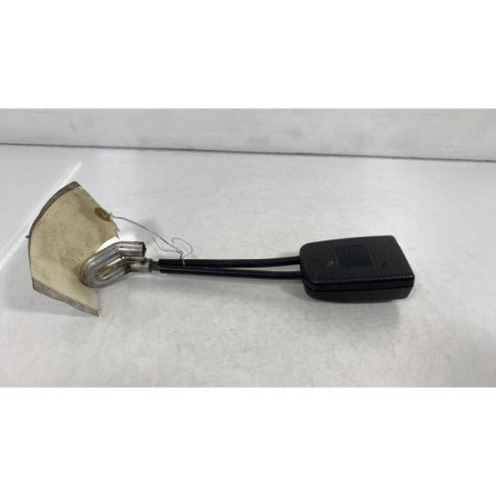 Attache ceinture arriere gauche VOLKSWAGEN NEW BEETLE 1 Photo n°1