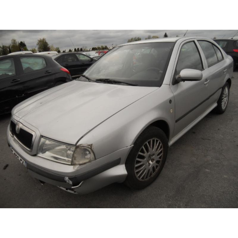 Bloc ABS (freins anti-blocage) SKODA OCTAVIA 1 Photo n°4