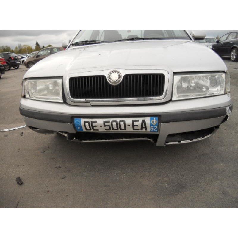 Bloc ABS (freins anti-blocage) SKODA OCTAVIA 1 Photo n°5