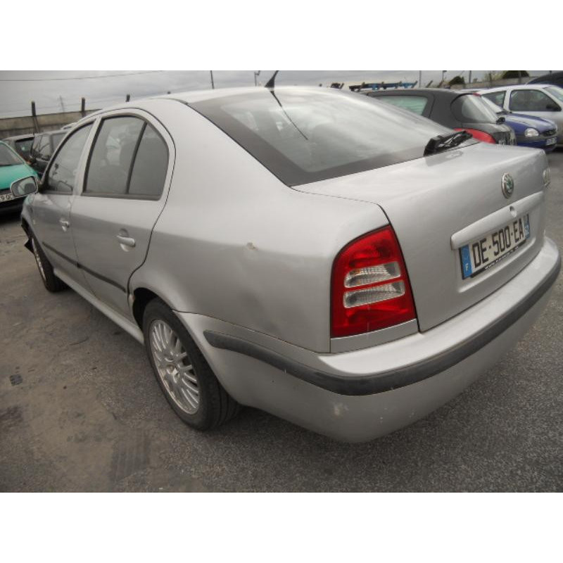 Bloc ABS (freins anti-blocage) SKODA OCTAVIA 1 Photo n°8