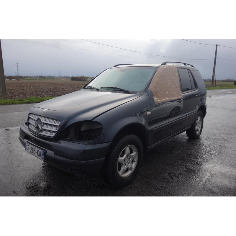 Traverse superieure MERCEDES CLASSE M 163 Photo n°2