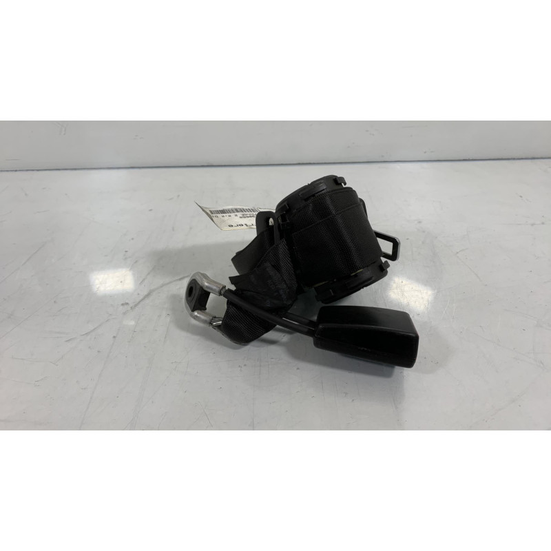Ceinture arriere centrale MERCEDES CLASSE E 210 Photo n°2