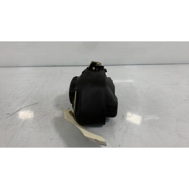 Ceinture arriere droit MERCEDES CLASSE E 210 Photo n°3