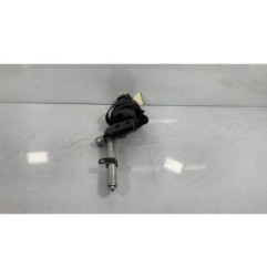 Pretensionneur de ceinture avant gauche VOLVO V 50