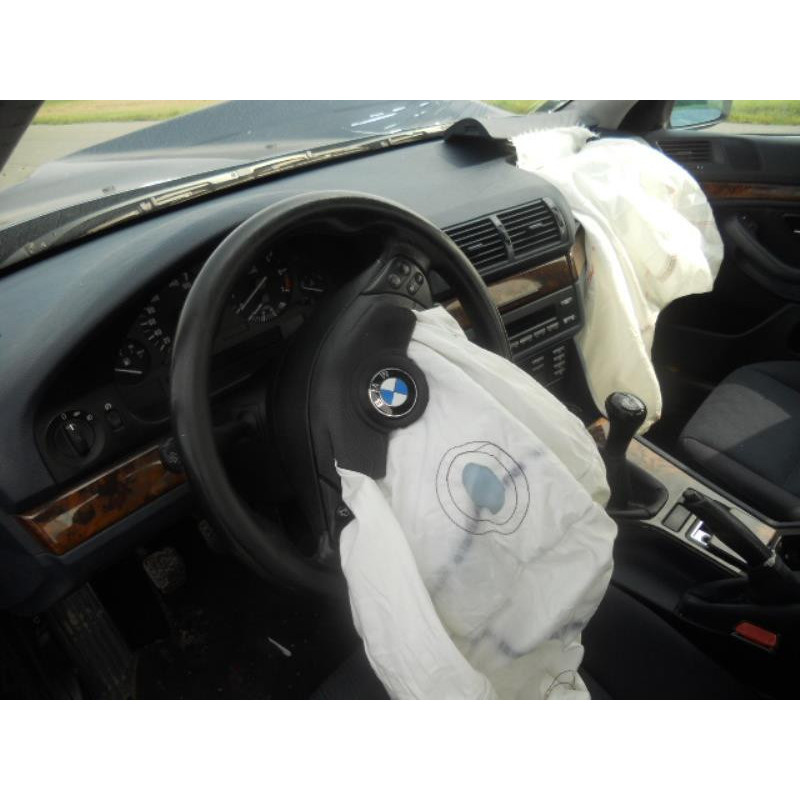 Ceinture arriere droit BMW SERIE 5 E39 Photo n°9