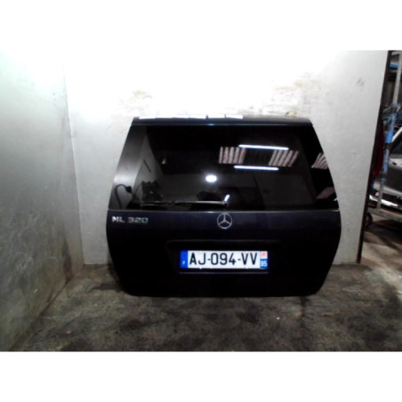 Malle/Hayon arriere MERCEDES CLASSE M 163 Photo n°1