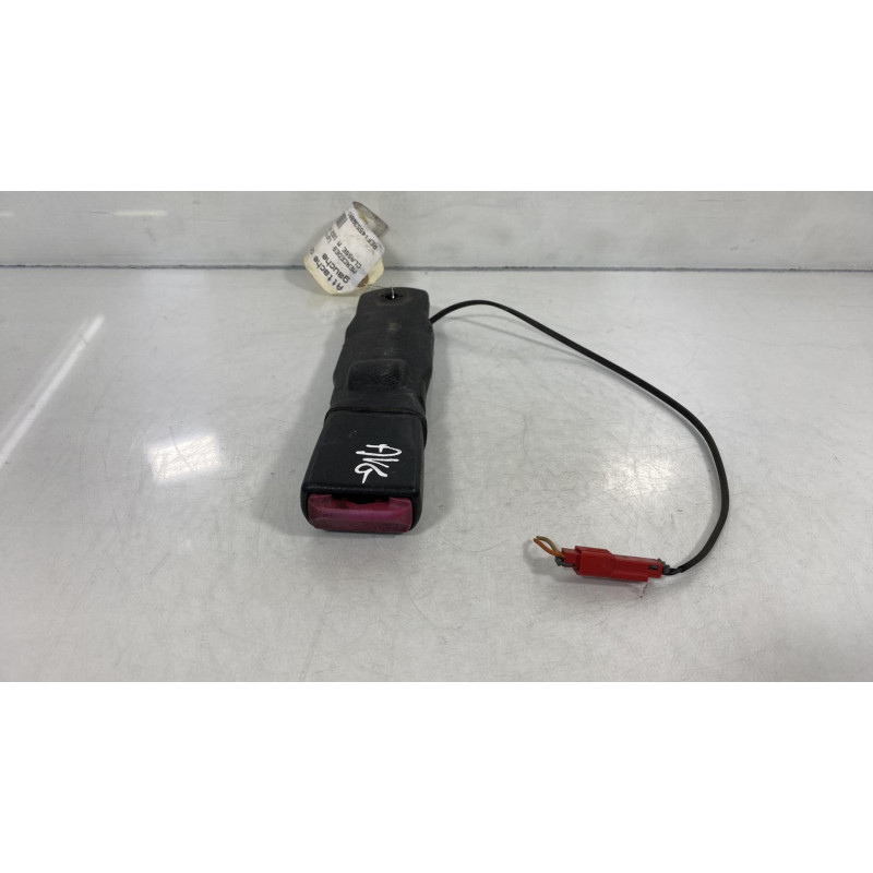 Attache ceinture avant gauche MERCEDES CLASSE M 163 Photo n°3
