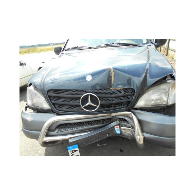 Pretensionneur de ceinture avant gauche MERCEDES CLASSE M 163 Photo n°5