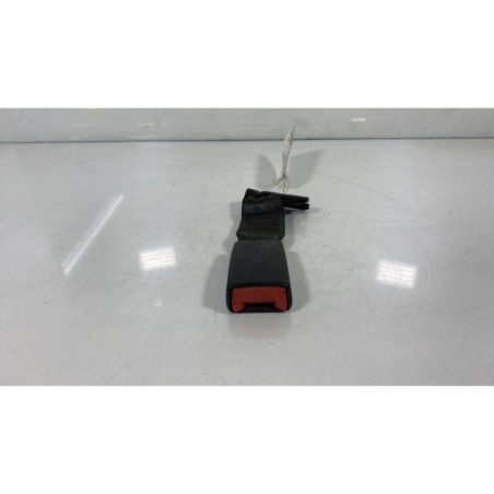 Attache ceinture arriere droit FIAT STILO Photo n°1