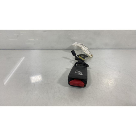 Attache ceinture avant droit MAZDA 6 1 Photo n°1