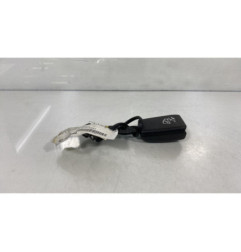 Attache ceinture avant droit MAZDA 6 1