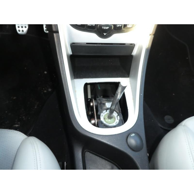 Ceinture arriere droit PEUGEOT 307 Photo n°8