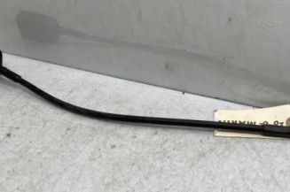 Attache ceinture avant gauche RENAULT TRAFIC 1