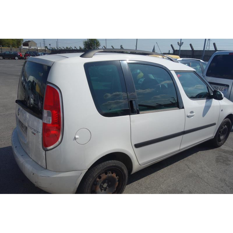 Boitier de prechauffage SKODA ROOMSTER Photo n°6