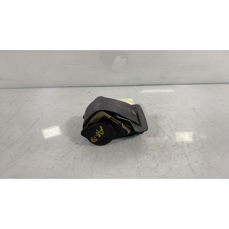 Ceinture arriere droit PEUGEOT 406 Photo n°2