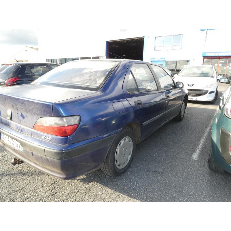 Ceinture arriere droit PEUGEOT 406 Photo n°4