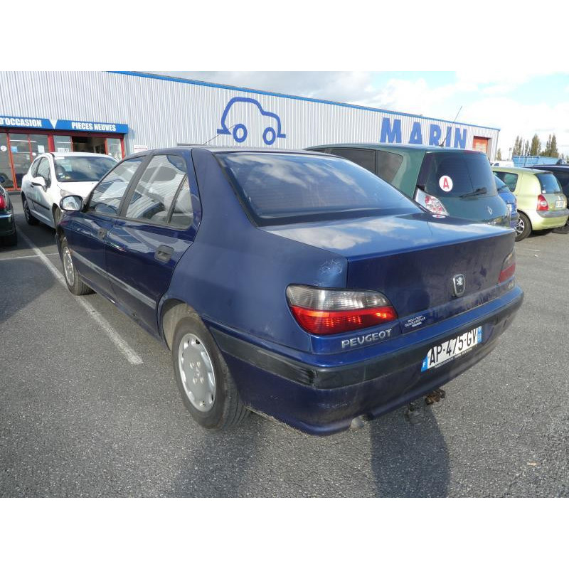 Ceinture arriere droit PEUGEOT 406 Photo n°7