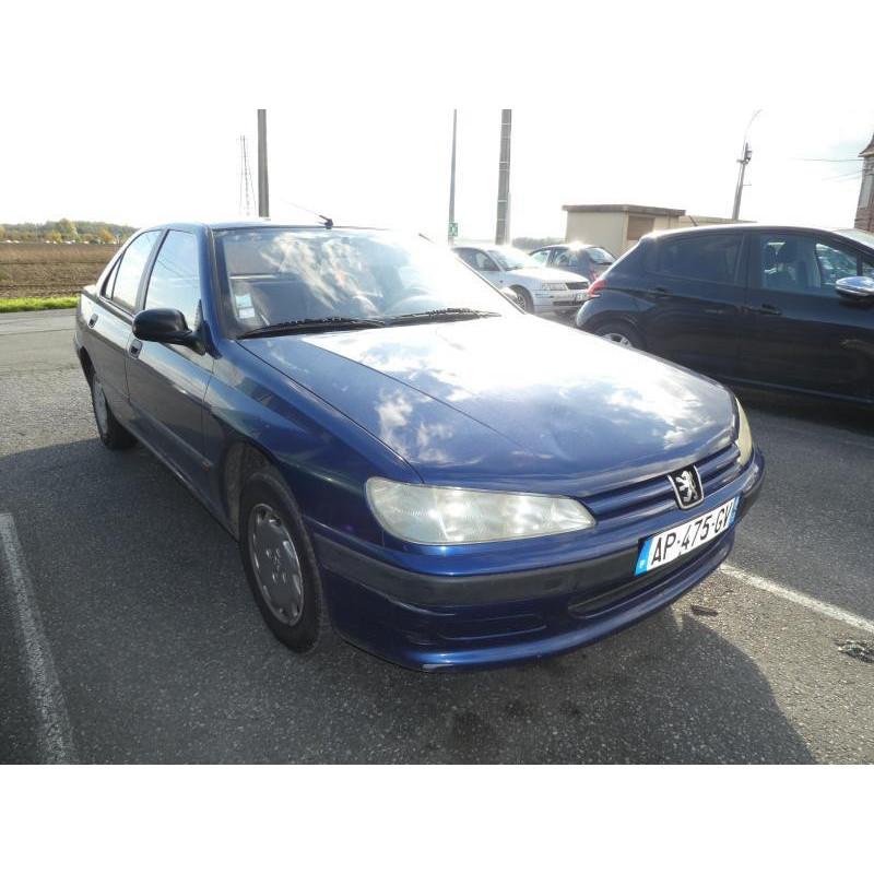 Ceinture arriere droit PEUGEOT 406 Photo n°9