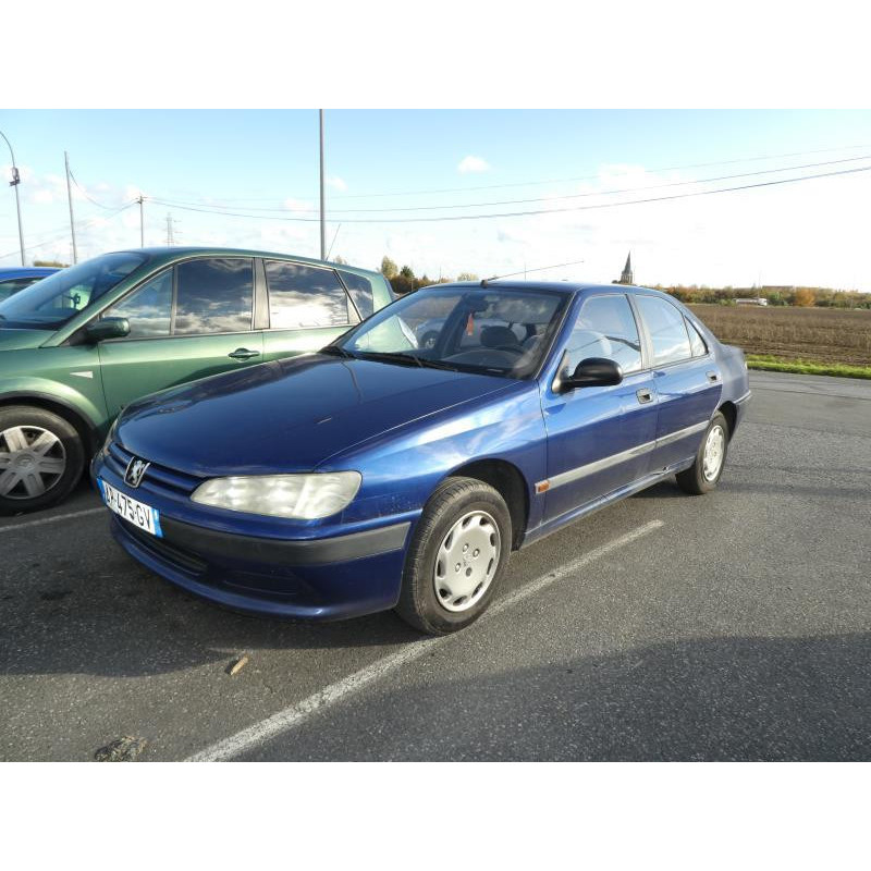 Ceinture arriere droit PEUGEOT 406 Photo n°10