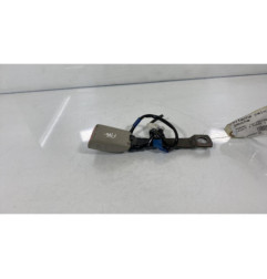 Attache ceinture avant gauche SUBARU LEGACY 4