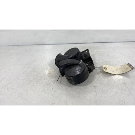 Avertisseur/Klaxon SUBARU LEGACY 4 Photo n°1