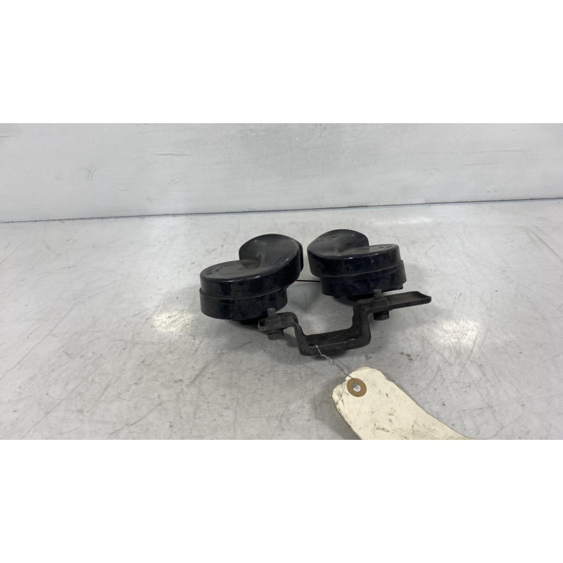Avertisseur/Klaxon SUBARU LEGACY 4 Photo n°2