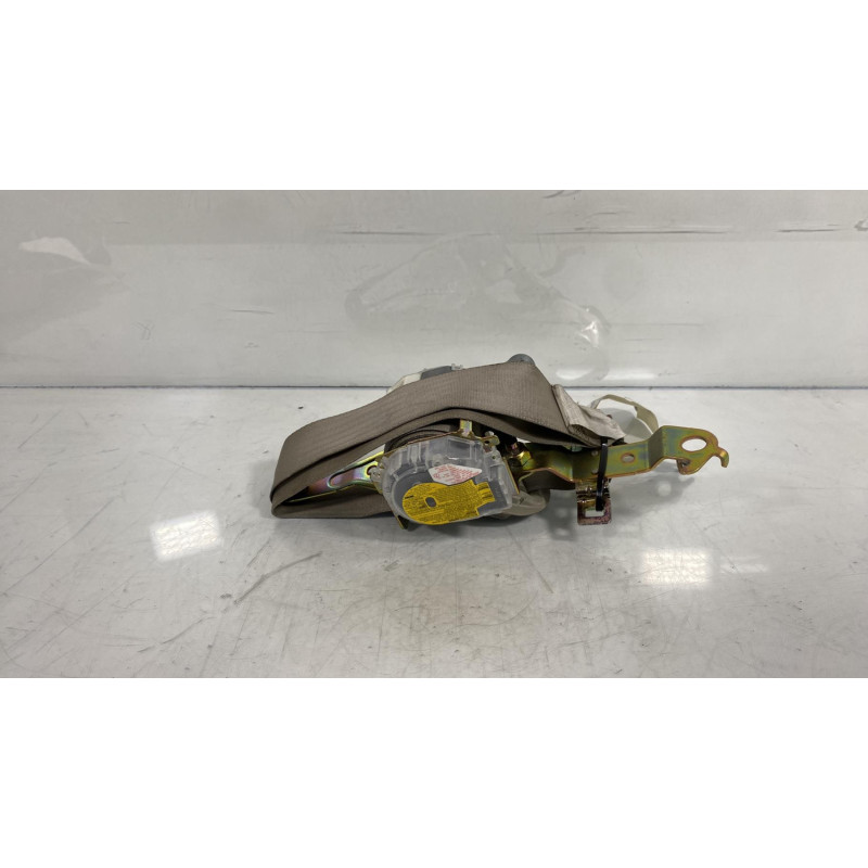 Pretensionneur de ceinture avant droit SUBARU LEGACY 4 Photo n°3