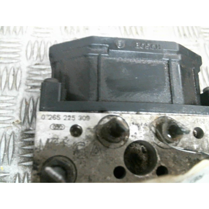 Bloc ABS (freins anti-blocage) SUBARU LEGACY 4 Photo n°3