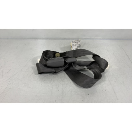 Attache ceinture arriere gauche KIA RIO 1 Photo n°1