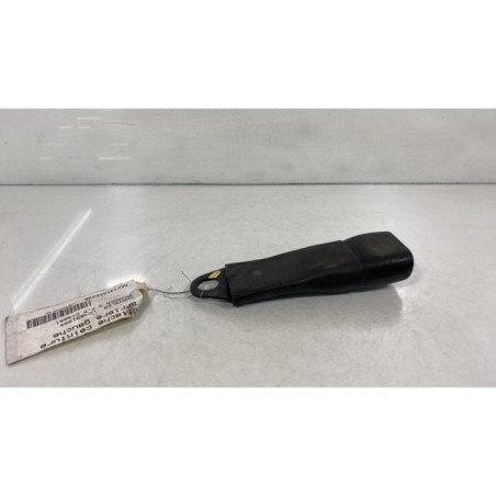Attache ceinture arriere gauche CHRYSLER VOYAGER 3 Photo n°1