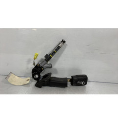 Pretensionneur de ceinture avant droit CHRYSLER VOYAGER 3