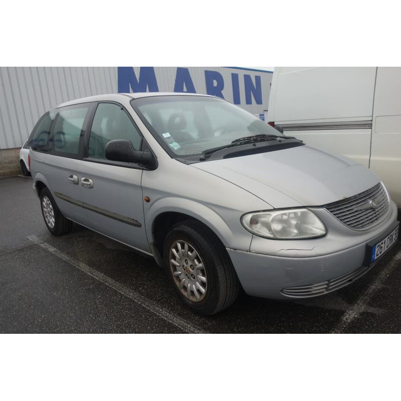 Feu arriere stop central CHRYSLER VOYAGER 3 Photo n°6
