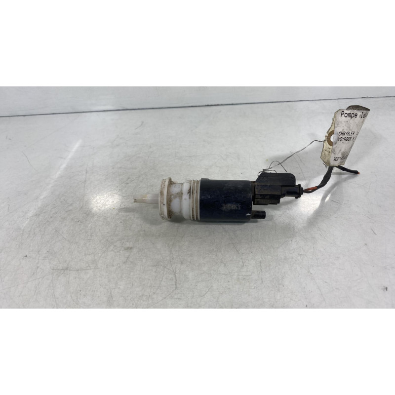 Pompe lave glace avant CHRYSLER VOYAGER 3 Photo n°1