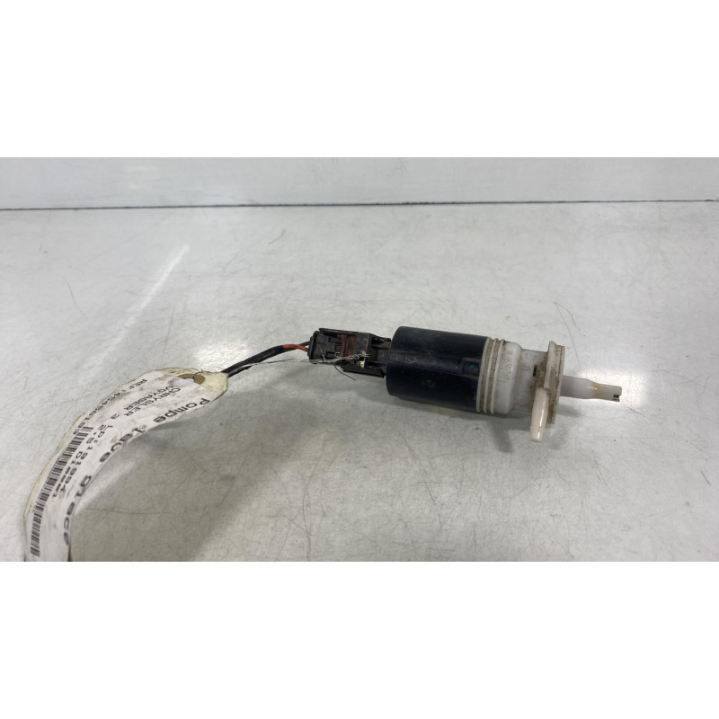 Pompe lave glace avant CHRYSLER VOYAGER 3 Photo n°2