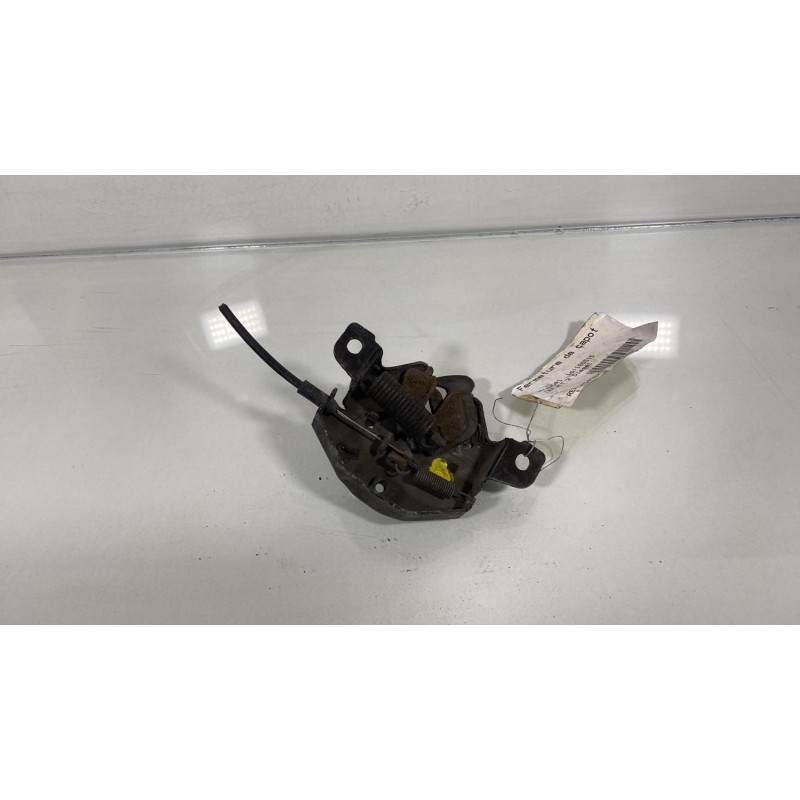 Fermeture de capot HYUNDAI TRAJET Photo n°2