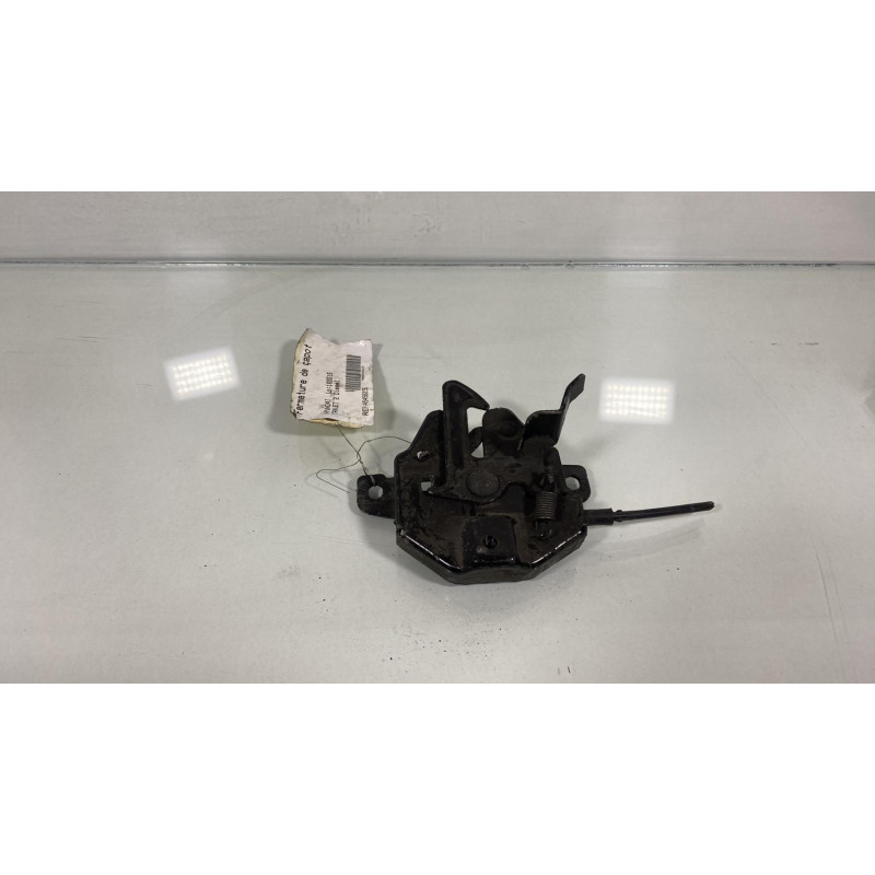 Fermeture de capot HYUNDAI TRAJET Photo n°3