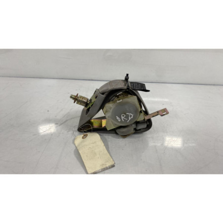 Ceinture arriere droit HYUNDAI TRAJET Photo n°1