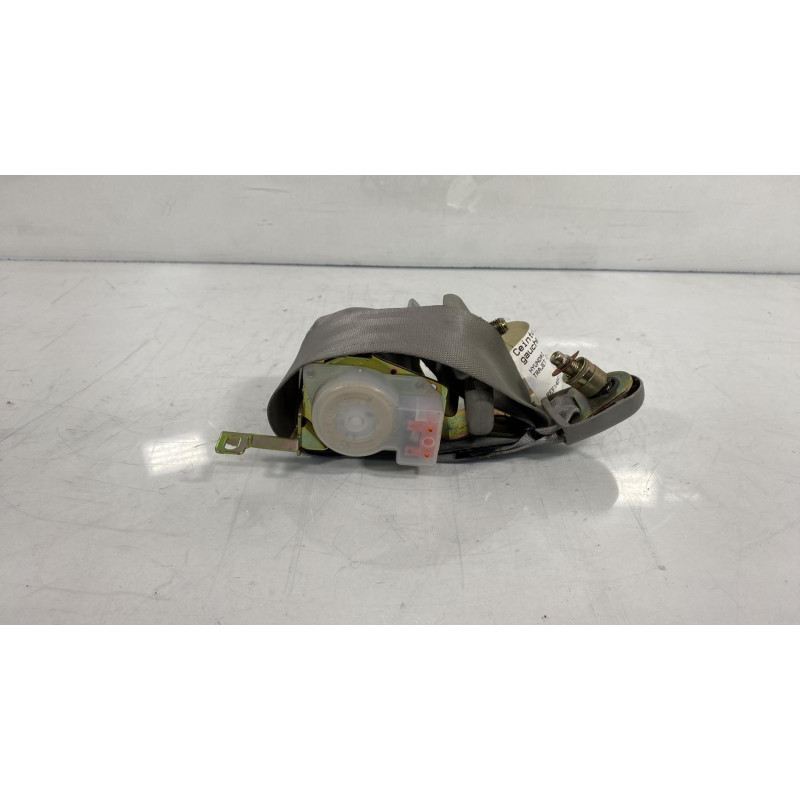 Ceinture arriere gauche HYUNDAI TRAJET Photo n°3