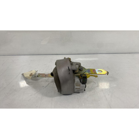 Pretensionneur de ceinture avant droit HYUNDAI TRAJET Photo n°1