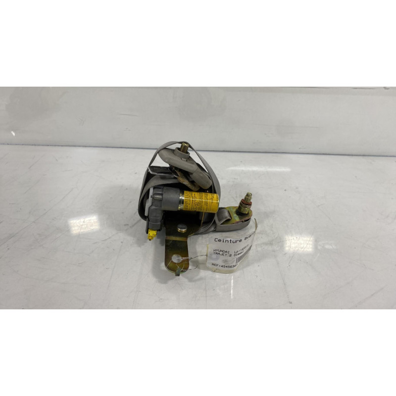 Pretensionneur de ceinture avant gauche HYUNDAI TRAJET Photo n°1
