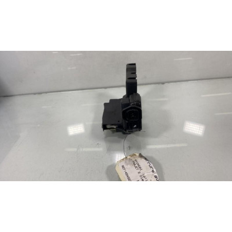 Serrure avant droit HYUNDAI TRAJET Photo n°1