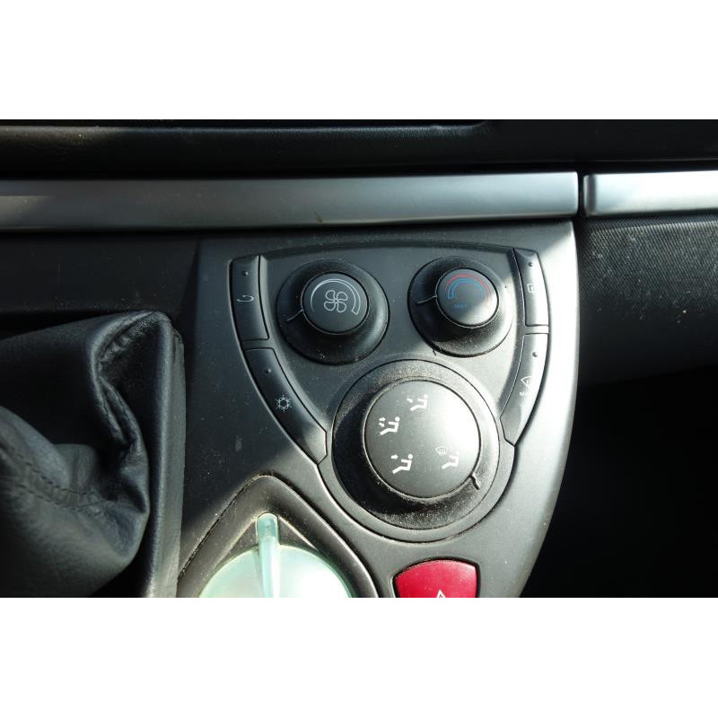 Aile arriere droit PEUGEOT 807 Photo n°7
