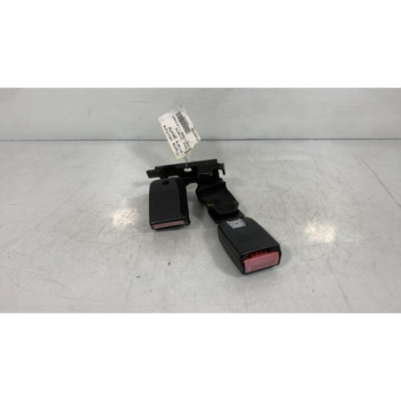 Attache ceinture arriere gauche RENAULT LAGUNA 2 Photo n°1
